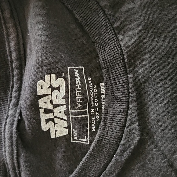 Mandalorian tshirt in Large - Picture 4 of 5